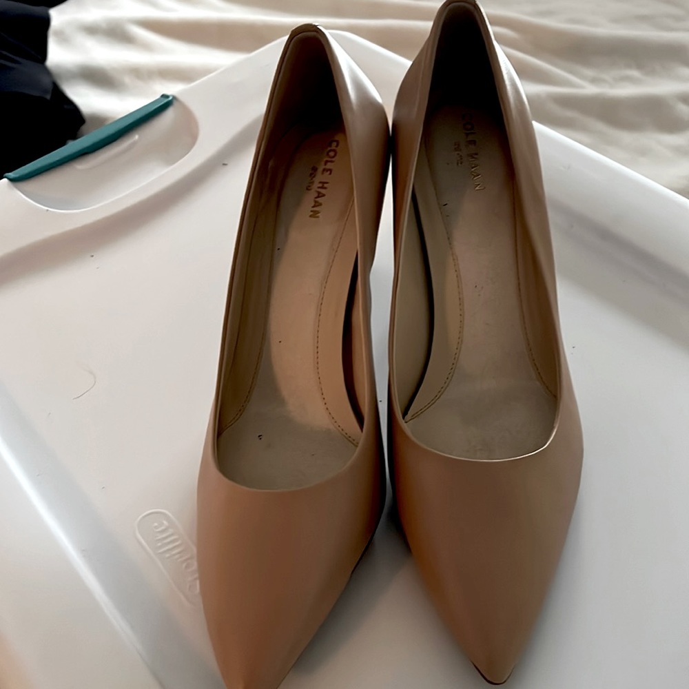 NWT - Cole Haan Pointed Toe heels